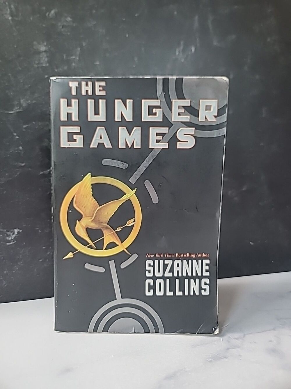 Hunger Games (Hunger Games, Book One) by Suzanne Collins (2010, Trade Paperback)